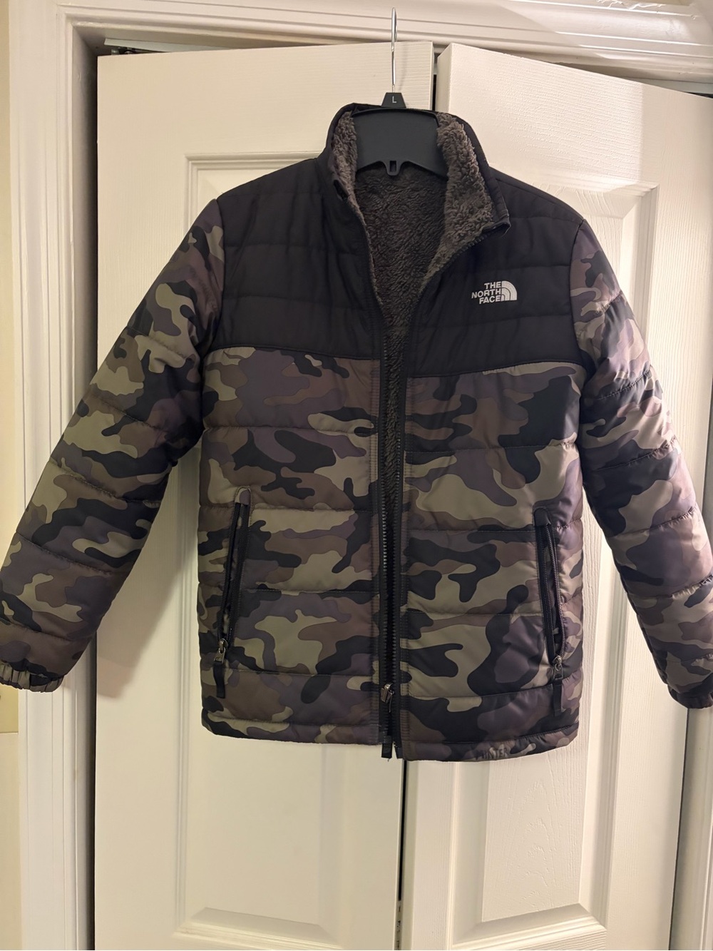 Boys Noth Face jacket